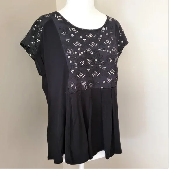 Anthropologie Akemi + Kin Arcana Embroidered Black Top XS - Picture 8 of 16